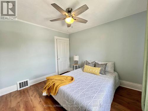 45 Catharine Street, Belleville, ON - Indoor Photo Showing Bedroom