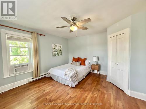 45 Catharine Street, Belleville, ON - Indoor Photo Showing Bedroom