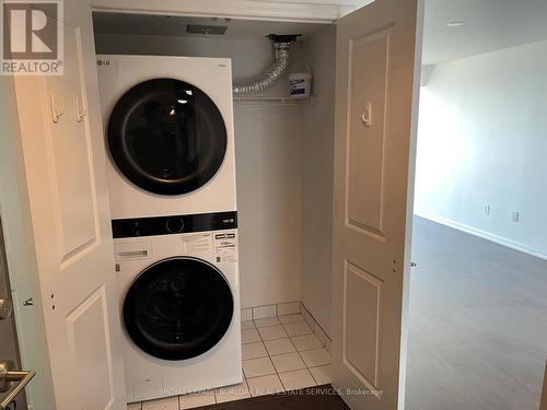 805 - 85 East Liberty Street E, Toronto, ON - Indoor Photo Showing Laundry Room