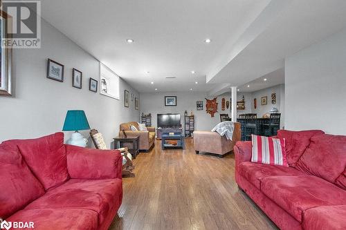 4 Ashwood Crescent, Quinte West, ON - Indoor Photo Showing Living Room