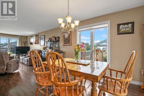 4 Ashwood Crescent, Quinte West, ON - Indoor Photo Showing Dining Room