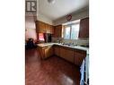 939 Kirkland Place, Kamloops, BC  - Indoor Photo Showing Kitchen With Double Sink 