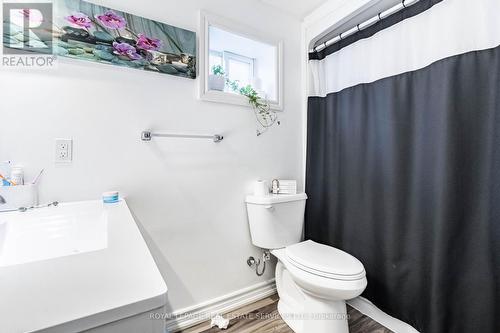 1 - 11 Dennis Avenue, Toronto, ON - Indoor Photo Showing Bathroom