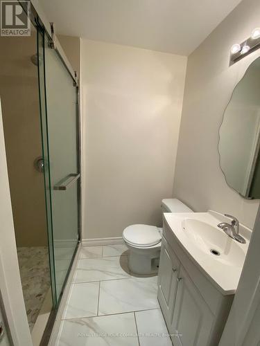 29 Plank Road, East Gwillimbury, ON - Indoor Photo Showing Bathroom