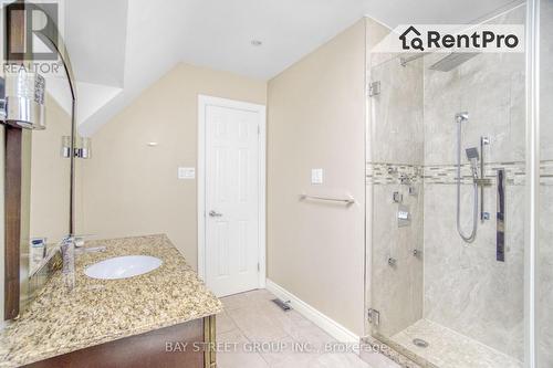 1096 Fieldstone Circle, Oakville (Glen Abbey), ON - Indoor Photo Showing Bathroom