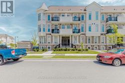 22 - 86 PRESTON MEADOW AVENUE  Mississauga, ON L4Z 0C8