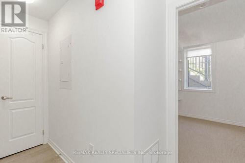 22 - 86 Preston Meadow Avenue, Mississauga (Hurontario), ON - Indoor Photo Showing Other Room