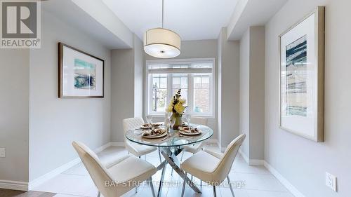 2 Groom Lane, Hamilton, ON - Indoor Photo Showing Dining Room