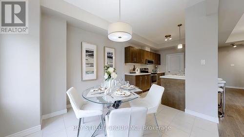 2 Groom Lane, Hamilton, ON - Indoor Photo Showing Dining Room