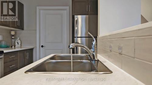 2 Groom Lane, Hamilton, ON - Indoor Photo Showing Kitchen With Double Sink