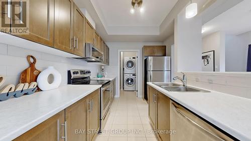 2 Groom Lane, Hamilton, ON - Indoor Photo Showing Kitchen With Double Sink