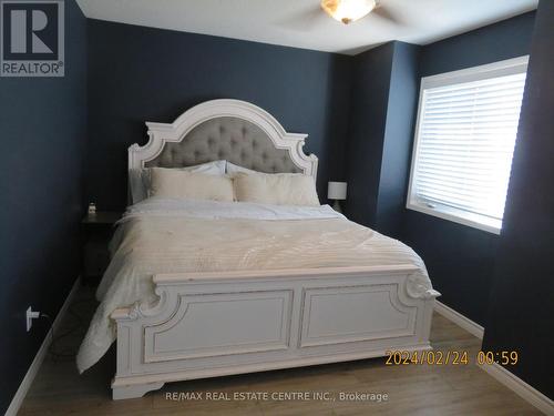 23 Wice Road, Barrie (Holly), ON - Indoor Photo Showing Bedroom