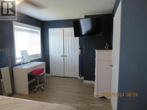 23 Wice Road, Barrie (Holly), ON - Indoor