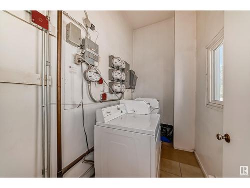 10006 154 St Nw, Edmonton, AB - Indoor Photo Showing Laundry Room