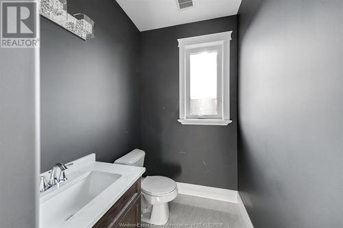 3450 Oke, Lasalle, ON - Indoor Photo Showing Bathroom