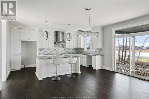 3450 Oke, Lasalle, ON - Indoor Photo Showing Kitchen With Upgraded Kitchen