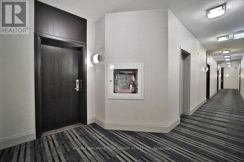 303 - 15277 Yonge Street, Aurora (Aurora Village), ON - Indoor Photo Showing Other Room