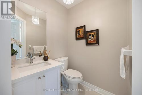 560 Summeridge Drive, Vaughan, ON - Indoor Photo Showing Bathroom