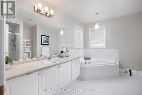 560 Summeridge Drive, Vaughan, ON - Indoor Photo Showing Bathroom