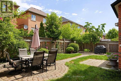 560 Summeridge Drive, Vaughan, ON - Outdoor