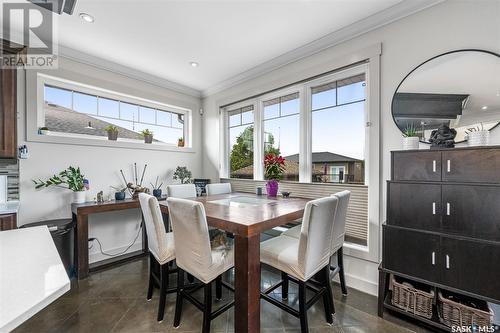 10 Belmont Crescent Sw, Moose Jaw, SK - Indoor Photo Showing Dining Room