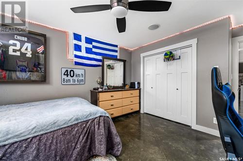 10 Belmont Crescent Sw, Moose Jaw, SK - Indoor Photo Showing Bedroom