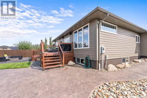 10 Belmont Crescent Sw, Moose Jaw, SK - Outdoor With Exterior