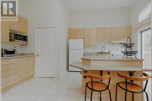 187 Frank Endean Road, Richmond Hill (Rouge Woods), ON - Indoor Photo Showing Kitchen