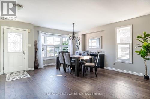 38 Crompton Drive, Barrie (Little Lake), ON - Indoor Photo Showing Dining Room