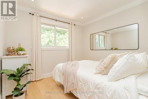 1508 Thetford Court, Mississauga (Clarkson), ON - Indoor Photo Showing Bedroom