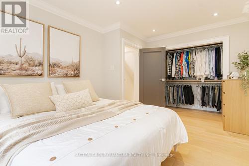 1508 Thetford Court, Mississauga (Clarkson), ON - Indoor Photo Showing Bedroom