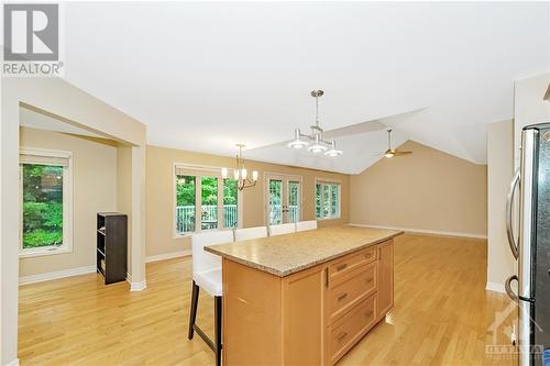 238 Jasper Crescent, Clarence-Rockland, ON - Indoor Photo Showing Kitchen