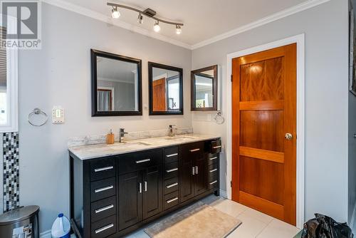 8625 Lynn Drive, Prince George, BC - Indoor Photo Showing Bathroom