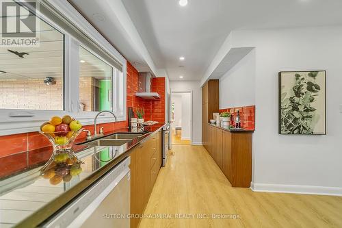 697 George Street, Burlington (Brant), ON - Indoor Photo Showing Kitchen With Double Sink