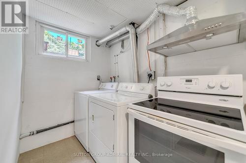 697 George Street, Burlington (Brant), ON - Indoor Photo Showing Laundry Room