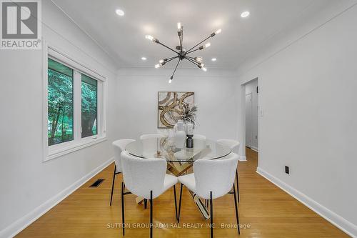 697 George Street, Burlington (Brant), ON - Indoor Photo Showing Dining Room