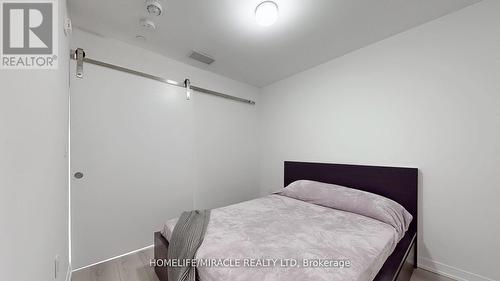 308 - 3401 Ridgeway Drive, Mississauga (Erin Mills), ON - Indoor Photo Showing Bedroom