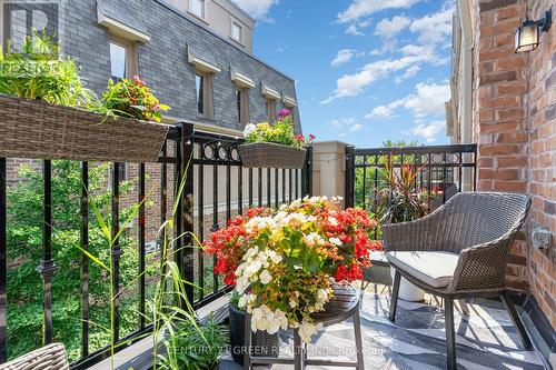 71 - 2441 Greenwich Drive, Oakville (West Oak Trails), ON - Outdoor With Deck Patio Veranda With Exterior