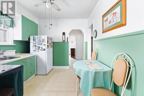 42 Thirty Eighth Street, Toronto (Long Branch), ON - Indoor Photo Showing Kitchen