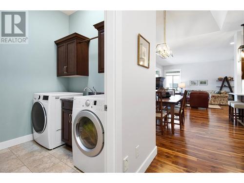 2582 St Andrews Street, Blind Bay, BC - Indoor Photo Showing Laundry Room