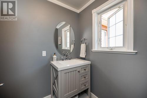 11140 Harold Drive, Prince George, BC - Indoor Photo Showing Bathroom