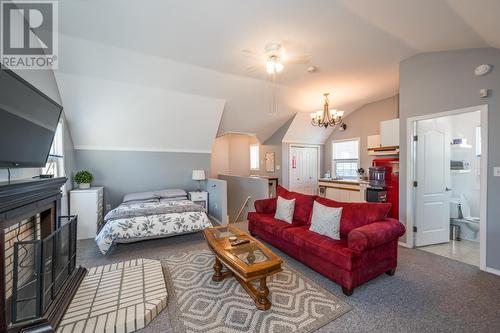 11140 Harold Drive, Prince George, BC - Indoor Photo Showing Living Room