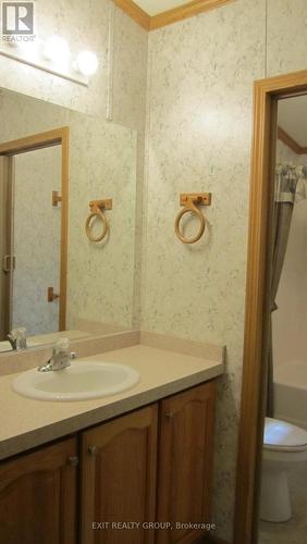 #5-152 Concession Road 11 W, Trent Hills (Hastings), ON - Indoor Photo Showing Bathroom