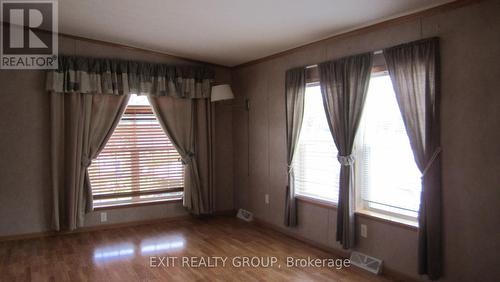 #5-152 Concession Road 11 W, Trent Hills (Hastings), ON - Indoor Photo Showing Other Room