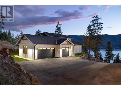 10833 Hare Road, Lake Country, BC - Outdoor