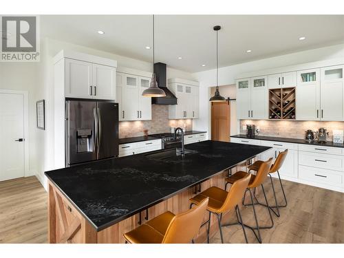 10833 Hare Road, Lake Country, BC - Indoor Photo Showing Kitchen With Upgraded Kitchen