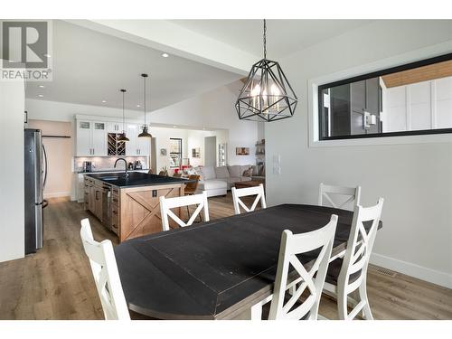 10833 Hare Road, Lake Country, BC - Indoor Photo Showing Dining Room