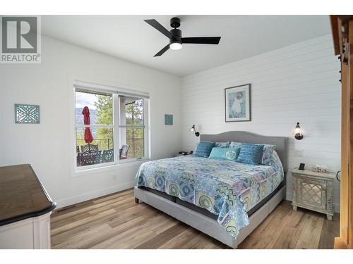 10833 Hare Road, Lake Country, BC - Indoor Photo Showing Bedroom