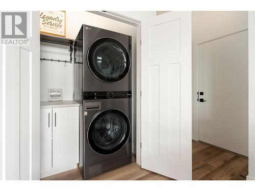 10833 Hare Road, Lake Country, BC - Indoor Photo Showing Laundry Room