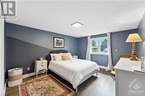 13 Beechmont Crescent, Ottawa, ON - Indoor Photo Showing Bedroom